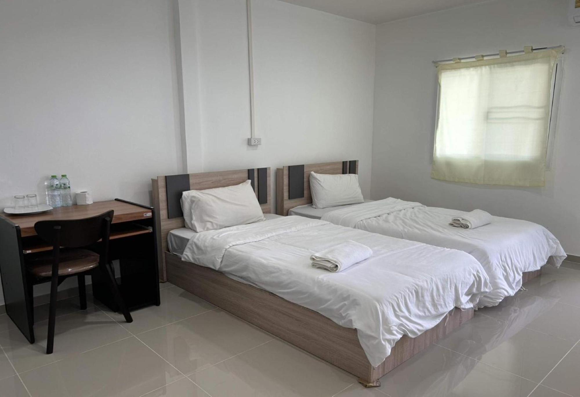 Collection O To The Sea Resort Thailand Na Chom Thian Buitenkant foto
